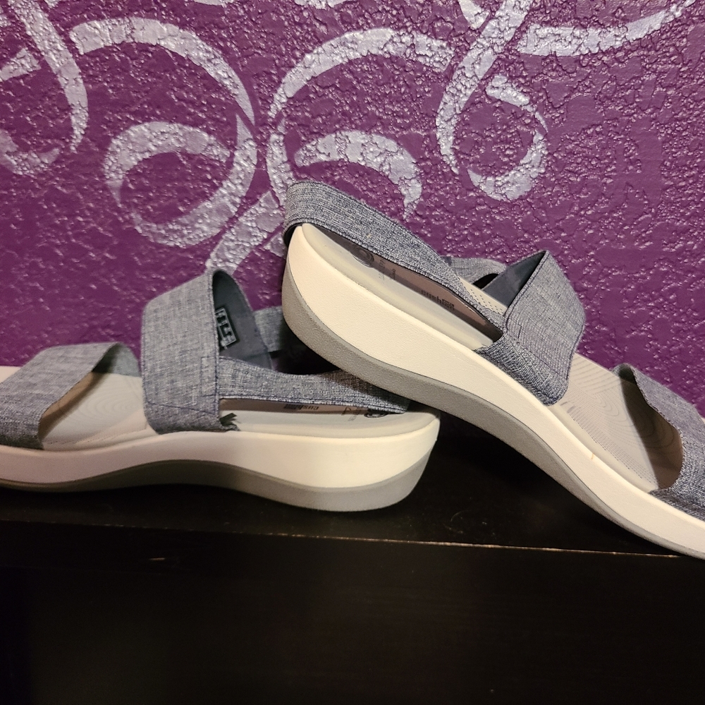 Clark sandals
